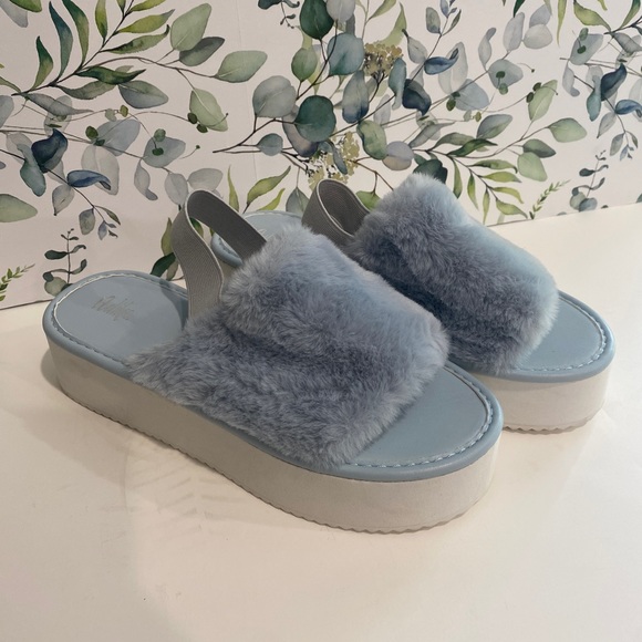 Adika Blue Fuzzy Slipper/shoe Size Eu38 / US7 - Picture 2 of 9